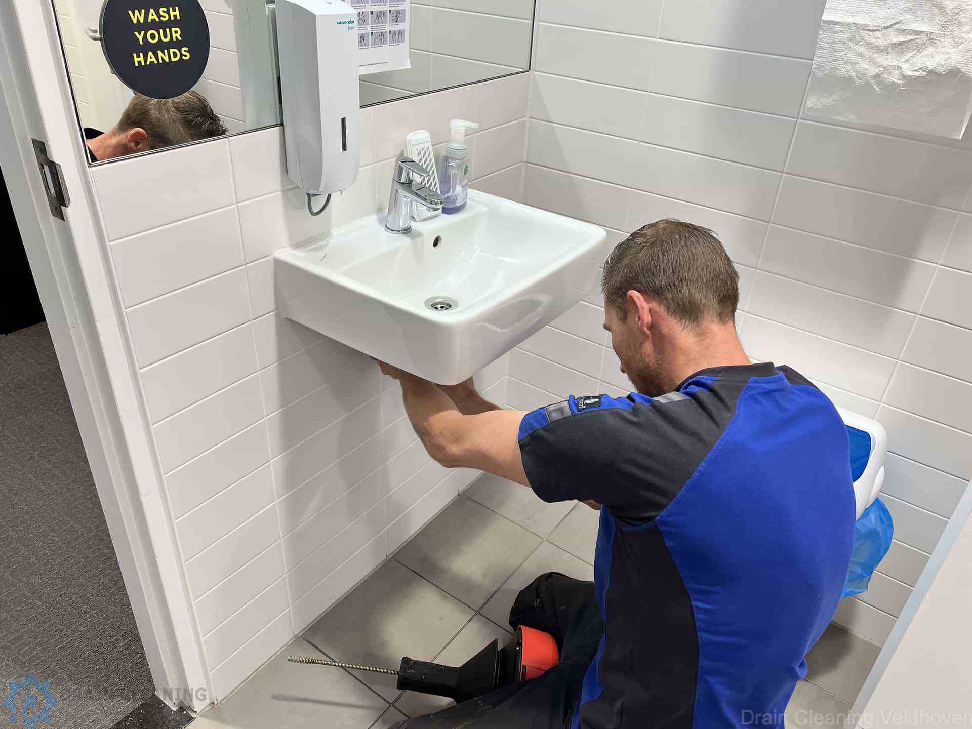 Clogged sink Veldhoven